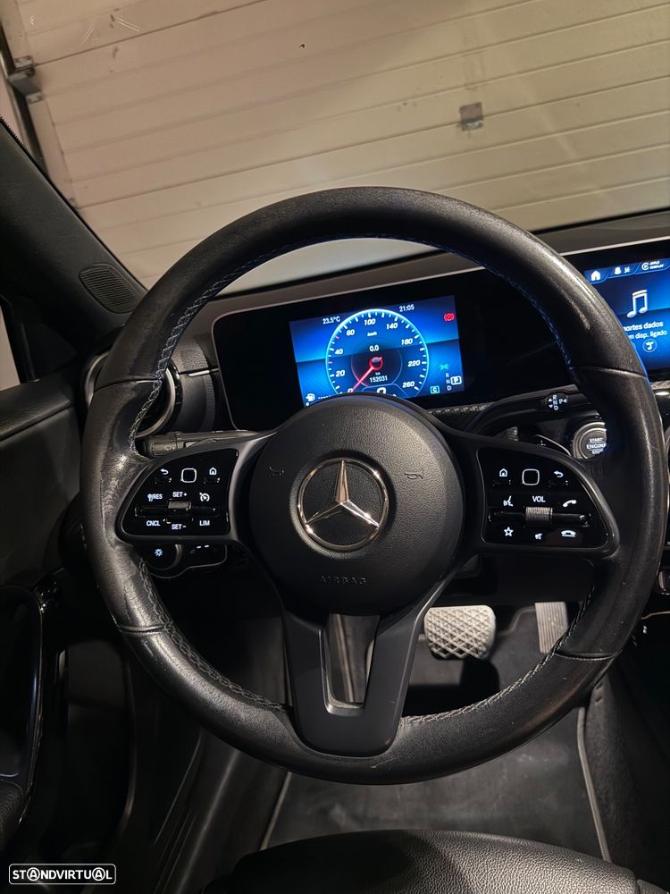 Mercedes-Benz A 180 - 18