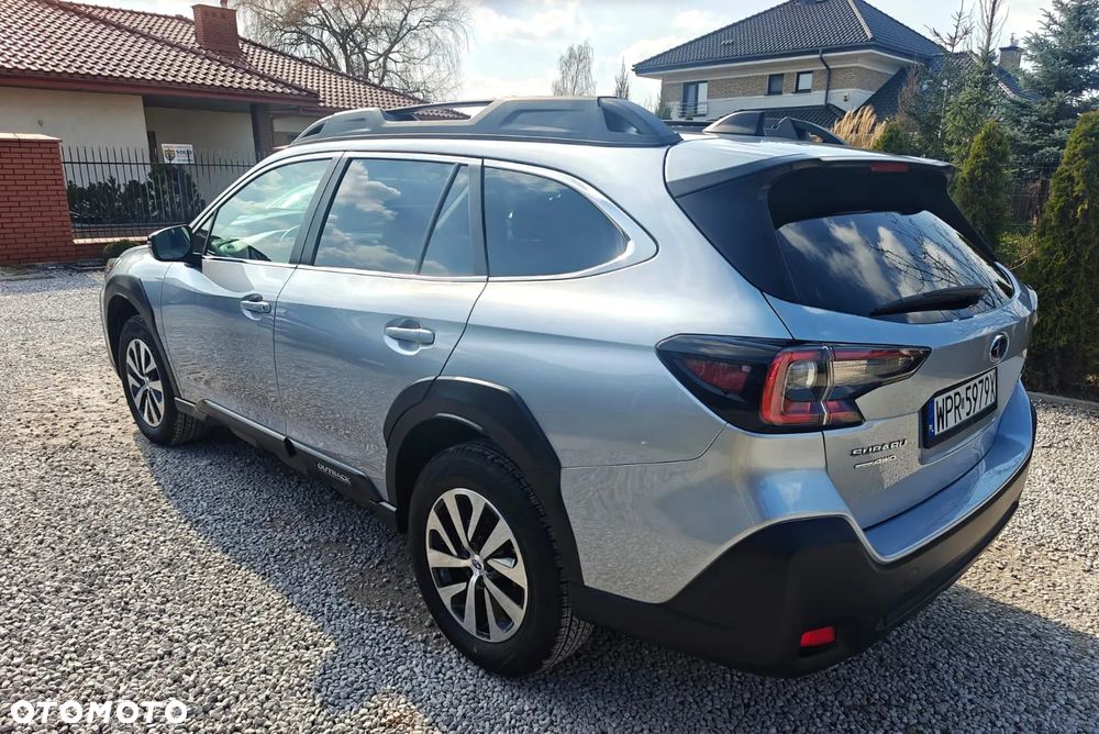 Subaru Outback 2.5i Lineartronic Platinum - 13