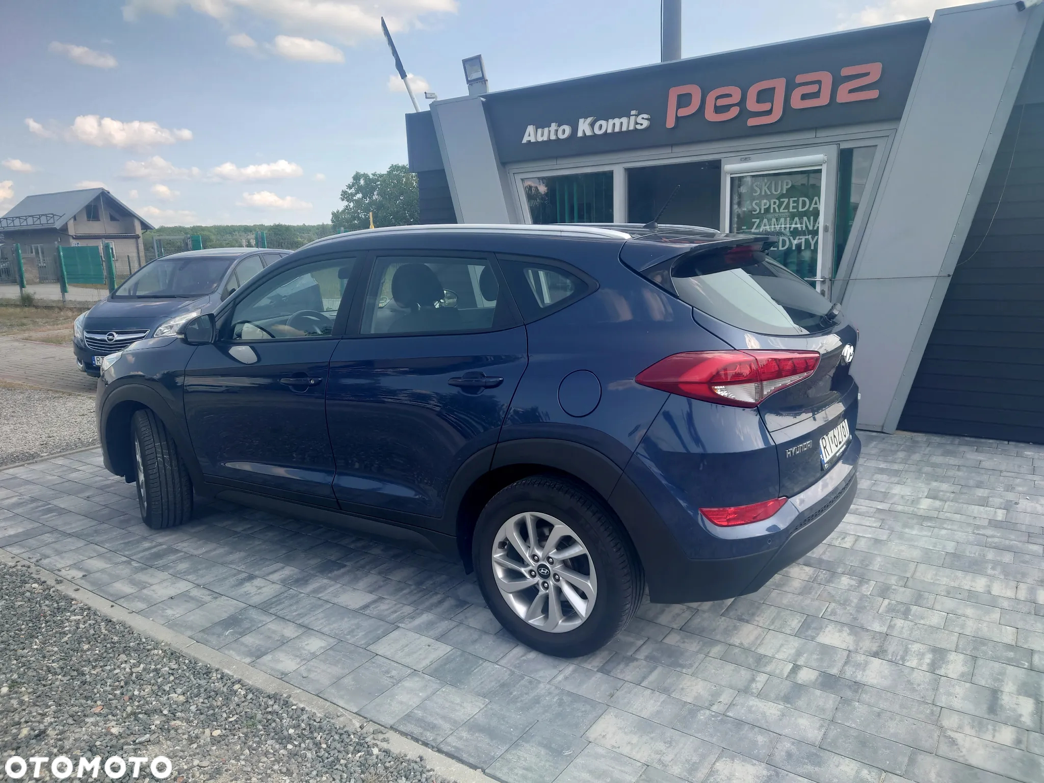 Hyundai Tucson 1.7 CRDI BlueDrive Comfort 2WD - 10