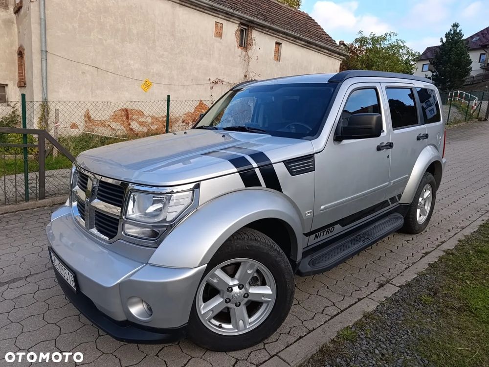 Dodge Nitro 3.7 V6 SLT 4WD - 3