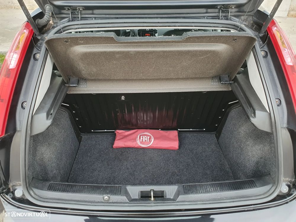 Fiat Punto 1.2 Lounge Start&Stop - 34