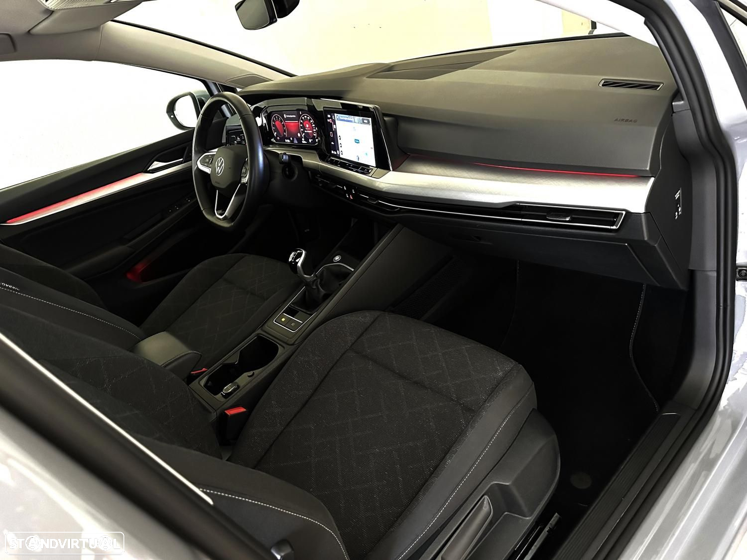VW Golf 1.0 TSI Life - 19