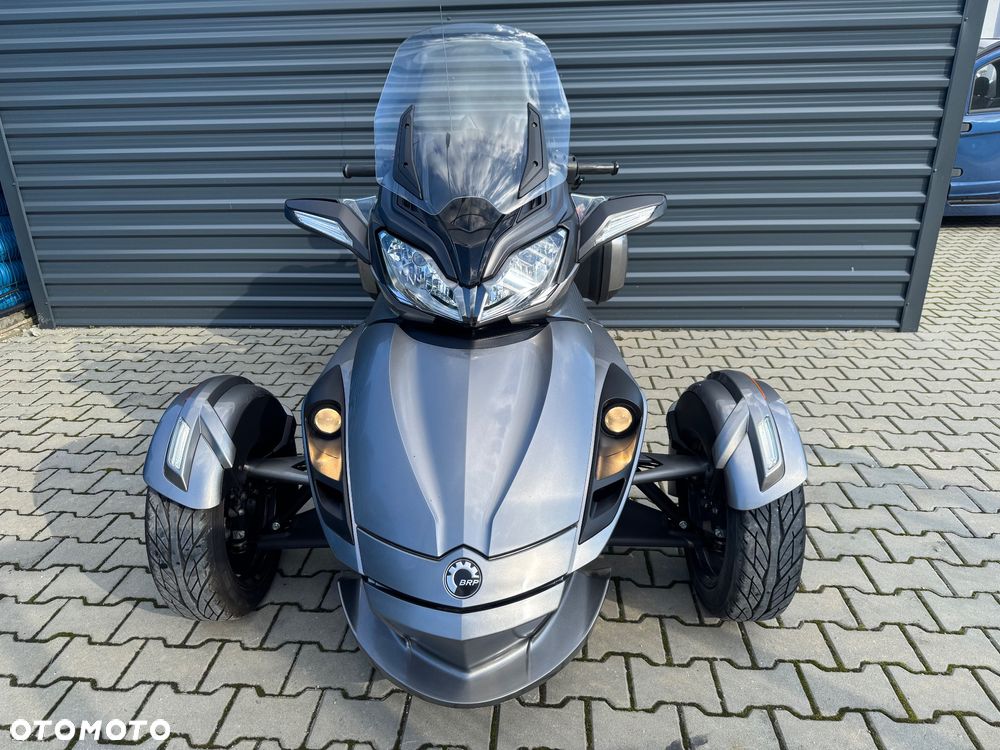 Can-Am Spyder - 3