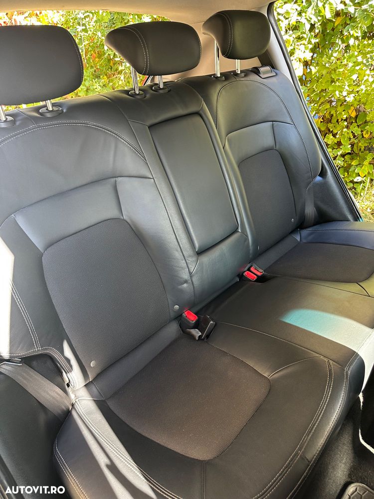 Kia Sportage - 13