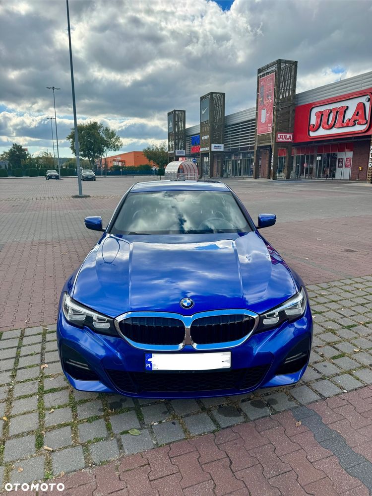 BMW Seria 3 318i M Sport - 5