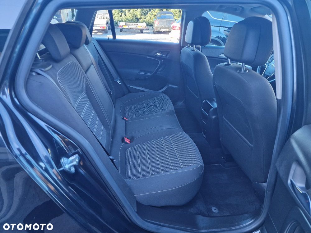 Opel Insignia 2.0 CDTI 4x4 Business Edition - 16