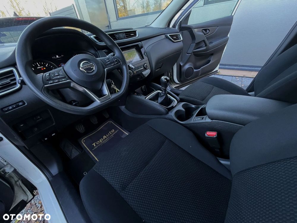 Nissan Qashqai 1.5 dCi N-Connecta - 19