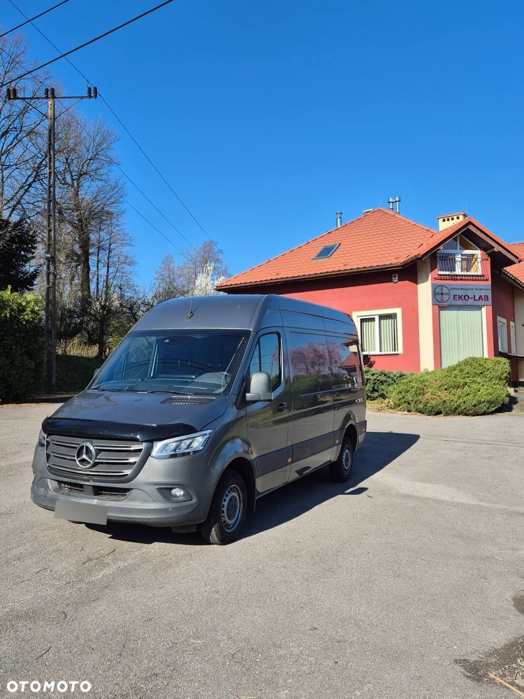 Mercedes-Benz 319 CDI OM654 - 1