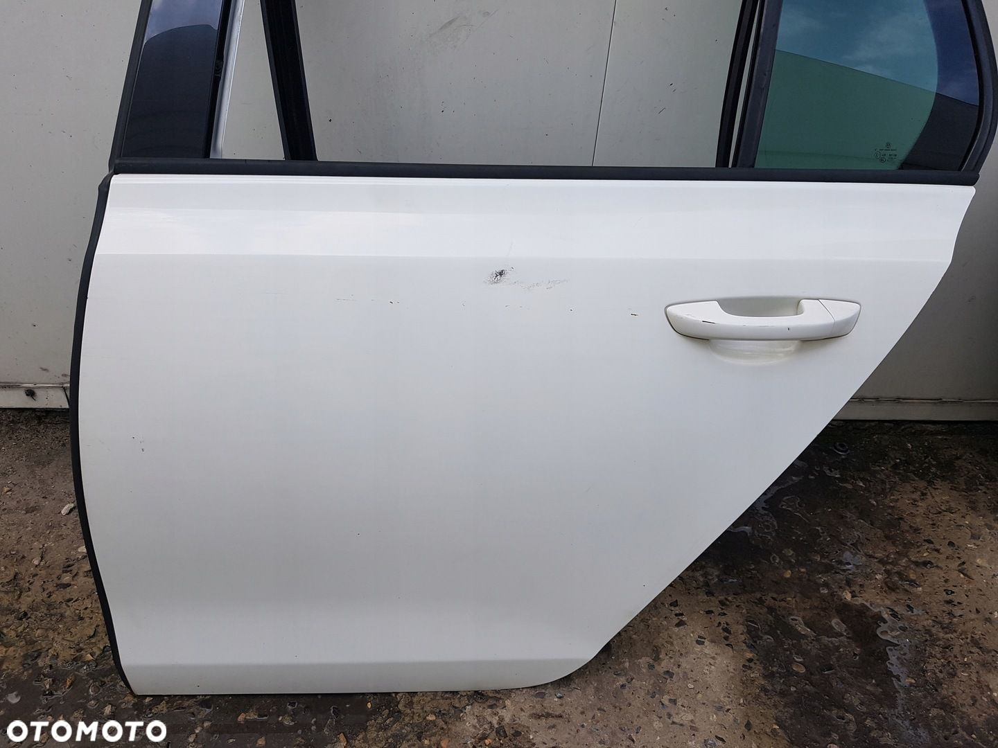 VW GOLF 6 VI 08-13r HB DRZWI LEWE TYŁ LB9A - 2