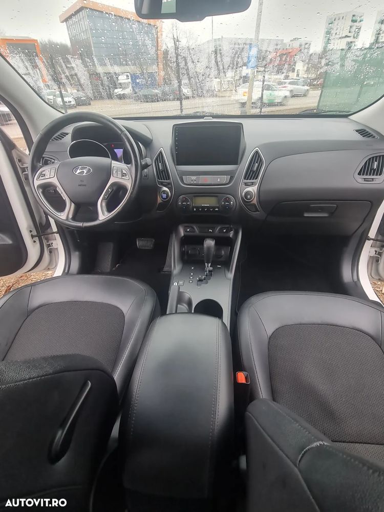 Hyundai ix35 2.0 CRDI 4WD Automatik Style - 30