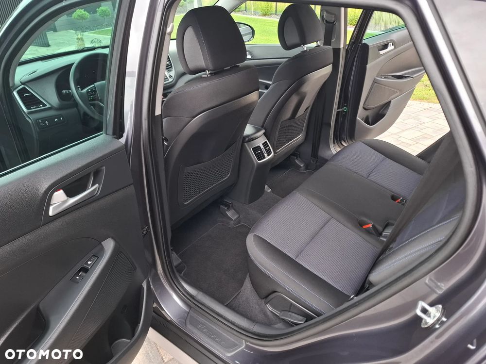Hyundai Tucson blue 1.7 CRDi 2WD Advantage - 20