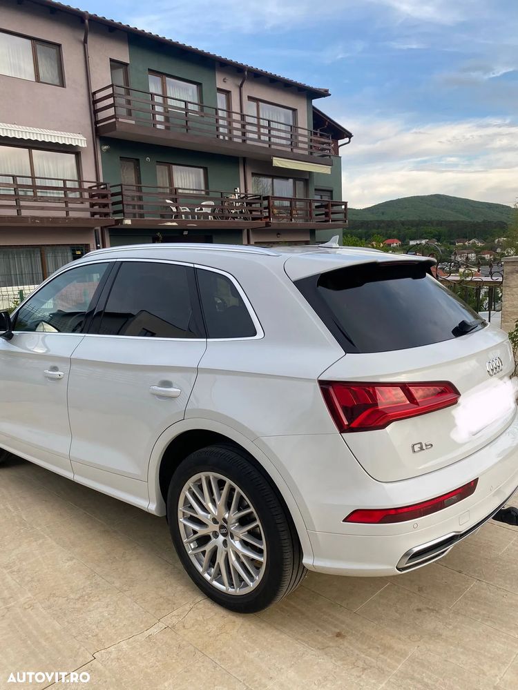 Audi Q5 2.0 40 TDI quattro S tronic Sport - 2