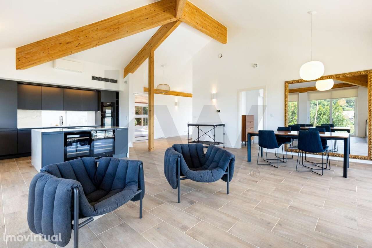 Moradia duplex isolada em Sintra, com vista mar e para o Palácio da Pe - Grande imagem: 5/60