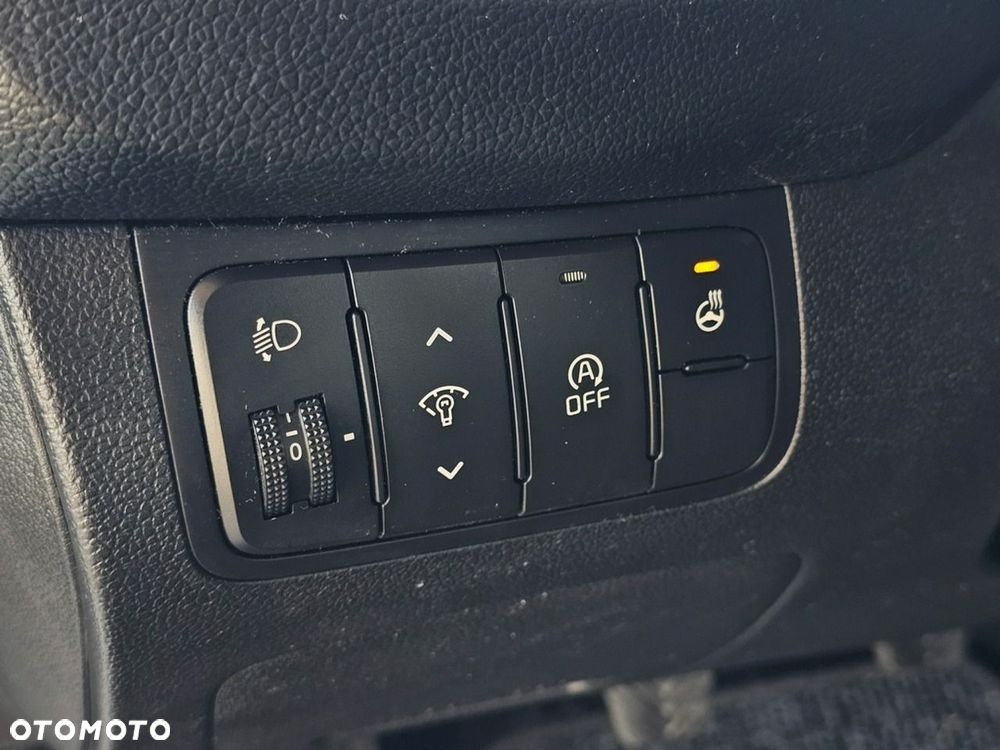 Kia Ceed - 14