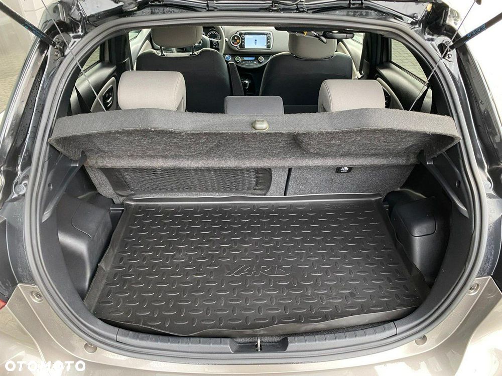 Toyota Yaris - 7