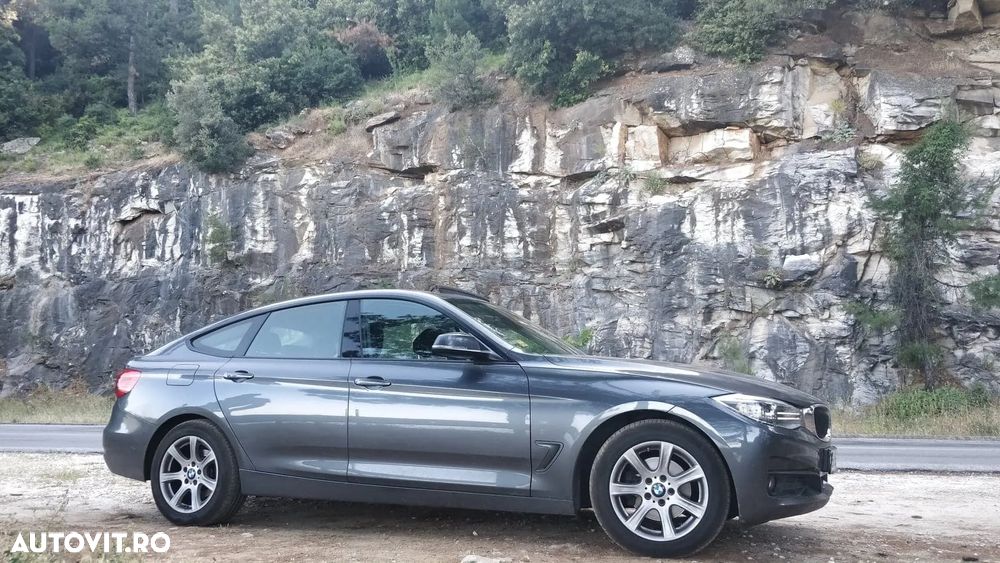 BMW Seria 3 320d xDrive Aut. - 1