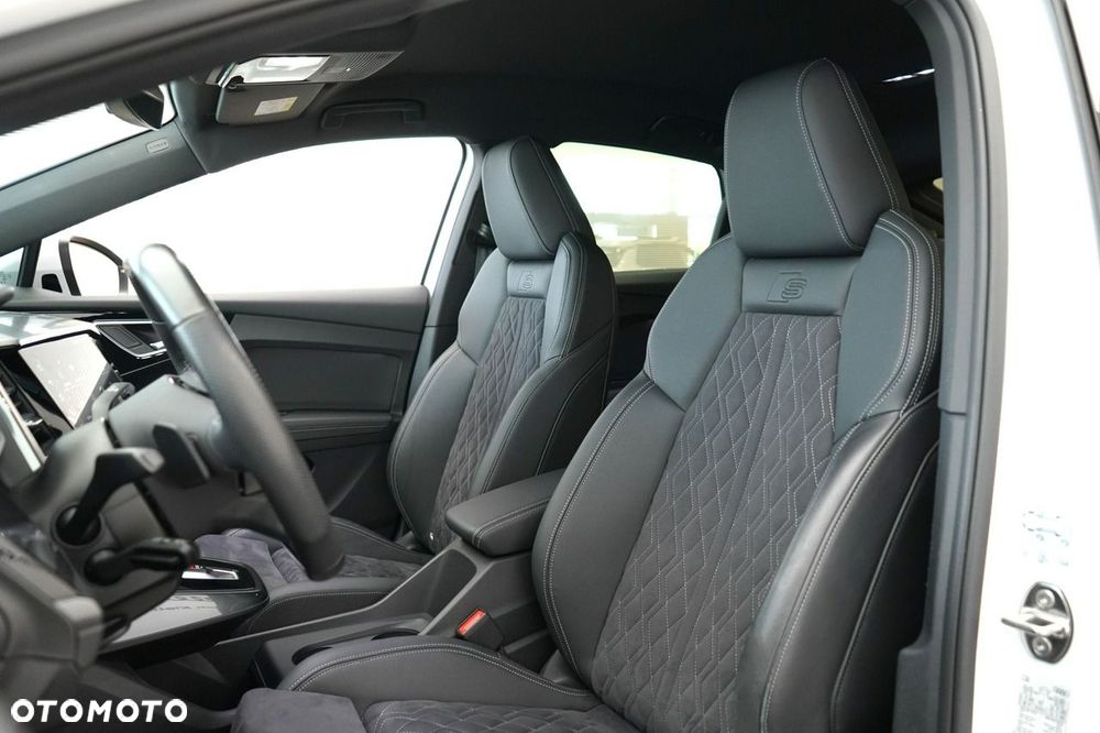 Audi Q4 Sportback e-tron - 13