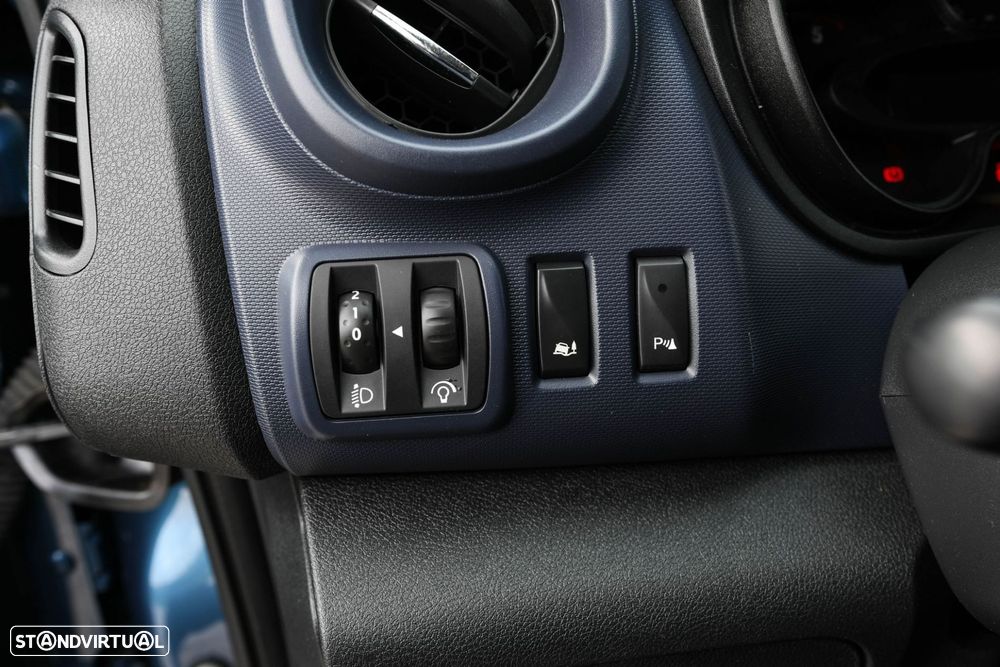 Opel Vivaro 1.6 CDTI L2H1 2.9T 6L - 10