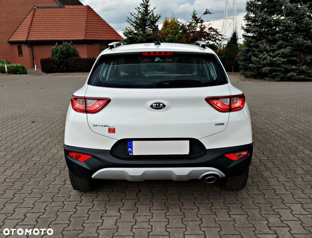 Kia Stonic - 6
