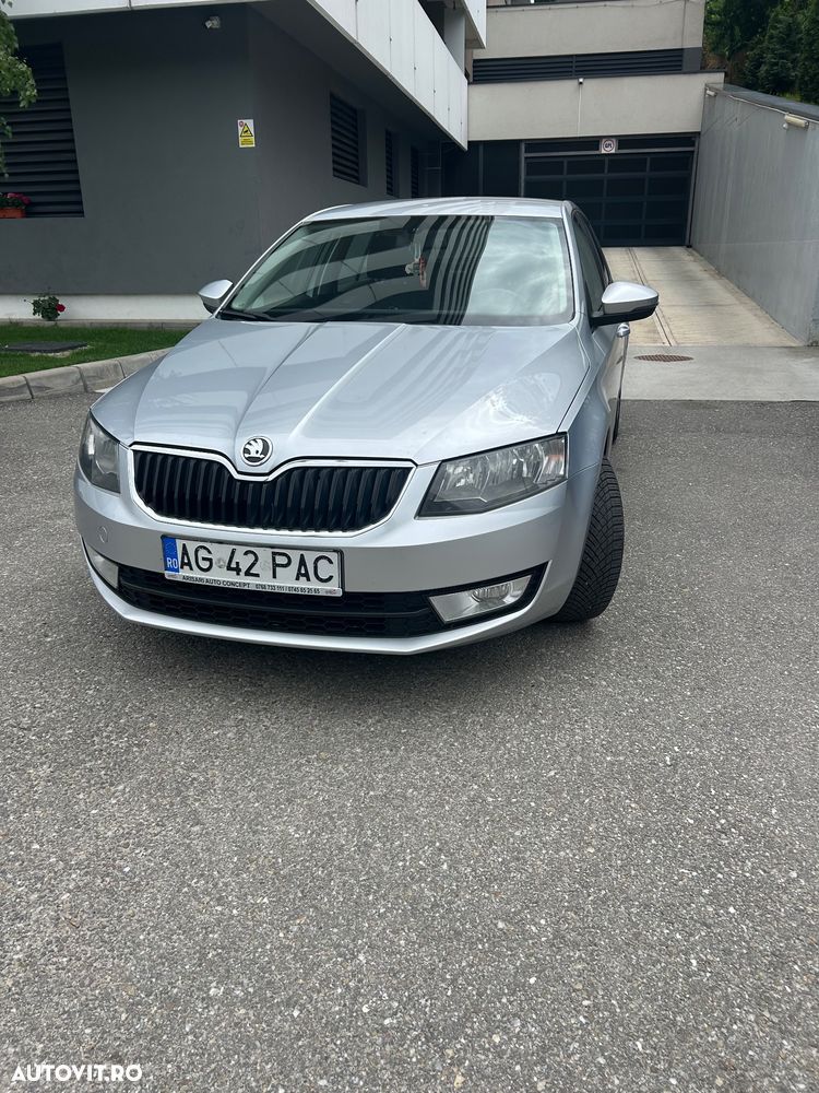 Skoda Octavia 1.6 TDI AMBITION - 2