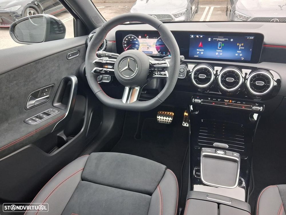 Mercedes-Benz A 180 - 16