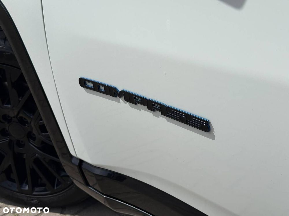 Jeep Compass - 13
