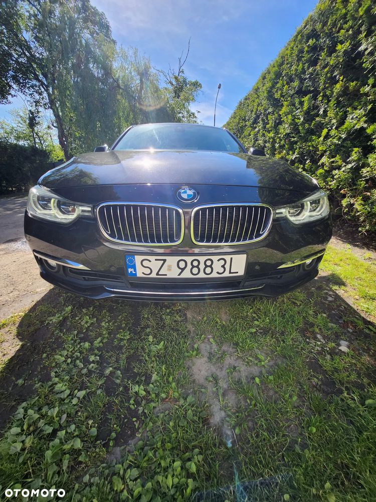 BMW Seria 3 330d Luxury Line sport - 11