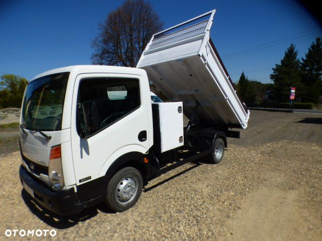 Nissan Cabstar Kiper Wywrotka 2012 rok - 1