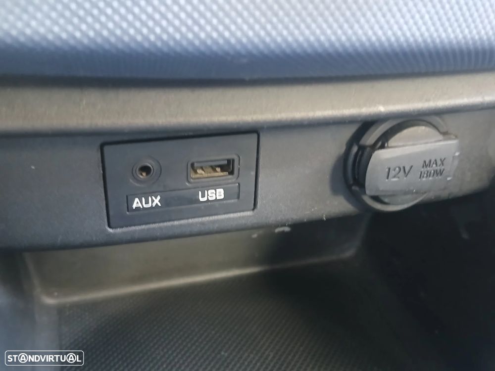 Hyundai i10 1.0 Urban GPL+Bluet.+Ctrl - 27