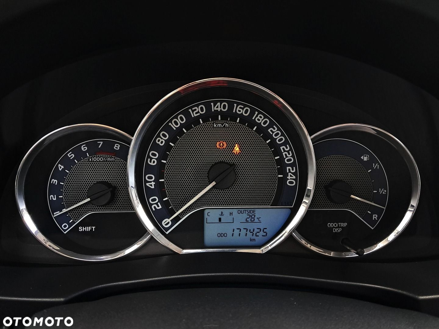 Toyota Corolla 1.6 Premium EU6 - 17