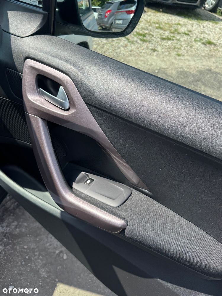 Peugeot 2008 120 VTI Active - 35
