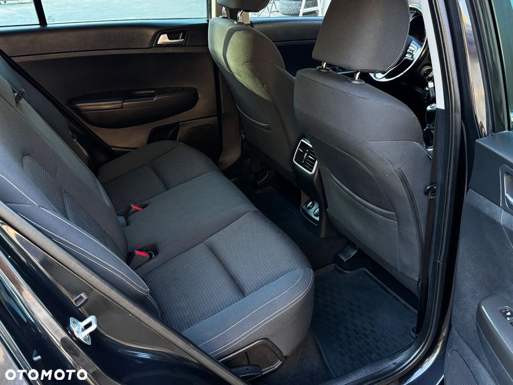 Kia Sportage 1.6 GDI 2WD VISION - 17