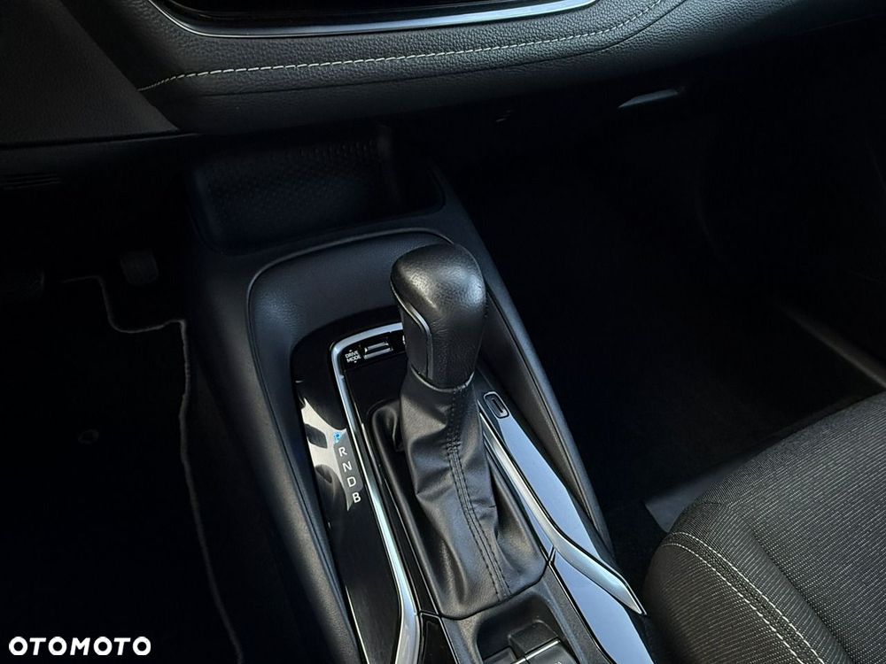 Toyota Corolla 1.8 Hybrid Comfort - 26