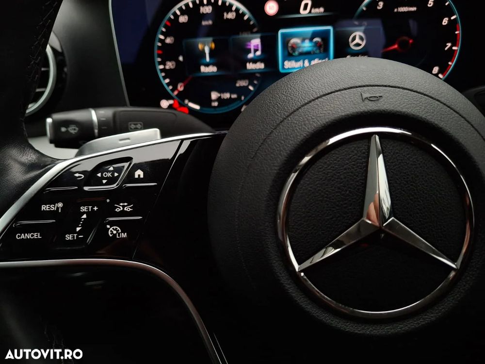 Mercedes-Benz E 200 9G-TRONIC - 28