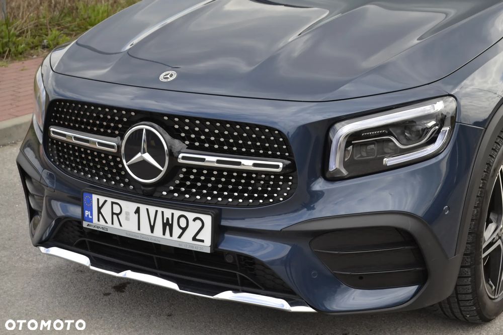 Mercedes-Benz GLB 220 d AMG Line 8G-DCT - 4