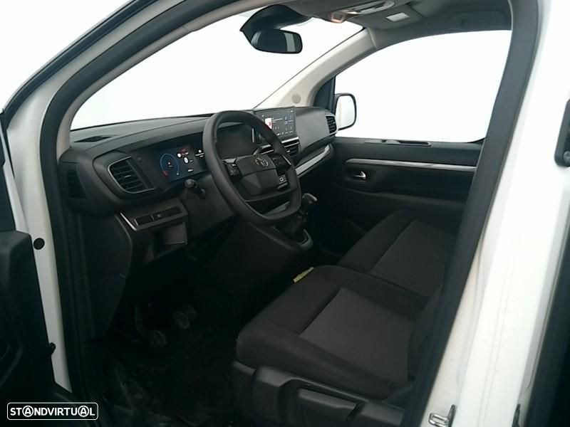 Toyota Proace Verso 2.0 D-4D L2 1.0T Comfort 9L - 10