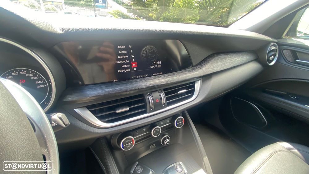 Alfa Romeo Stelvio 2.2 D Super AT8 - 34