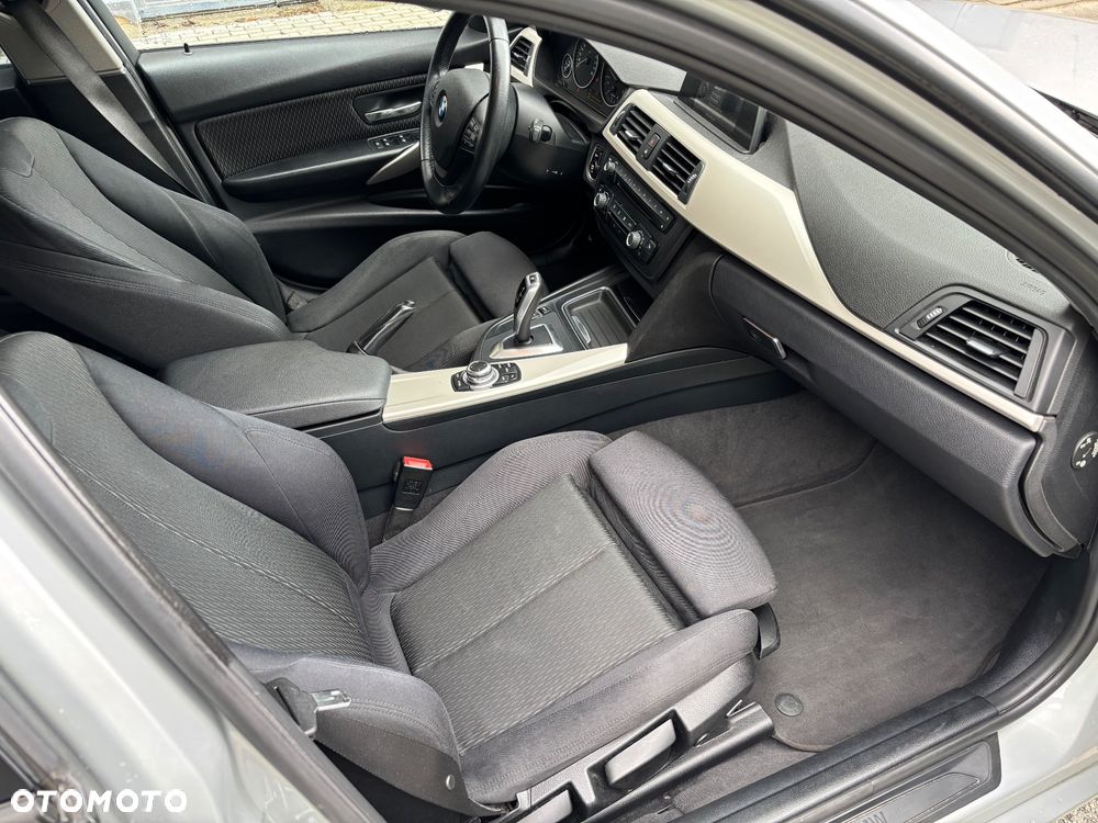 BMW Seria 3 - 11