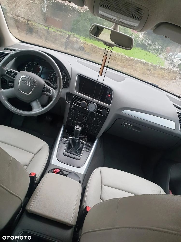 Audi Q5 2.0 TDI - 7