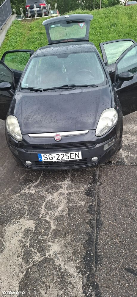 Fiat Punto Evo 1.4 8V Estiva Blue&Me Euro5 - 7