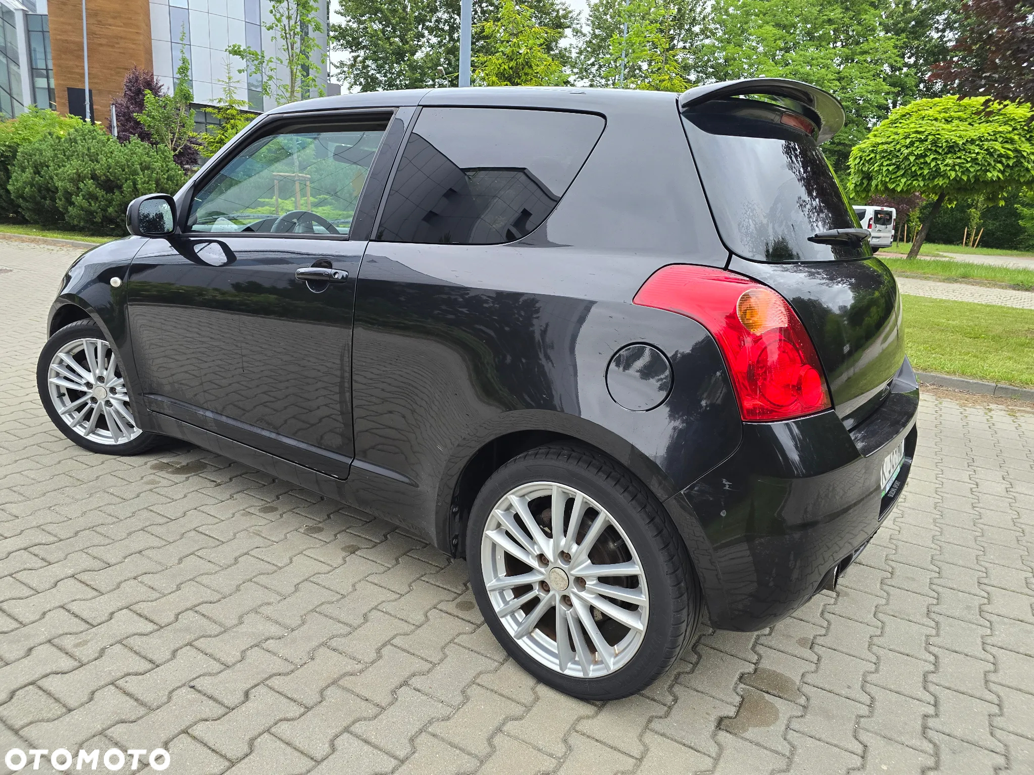 Suzuki Swift 1.6 Sport - 19