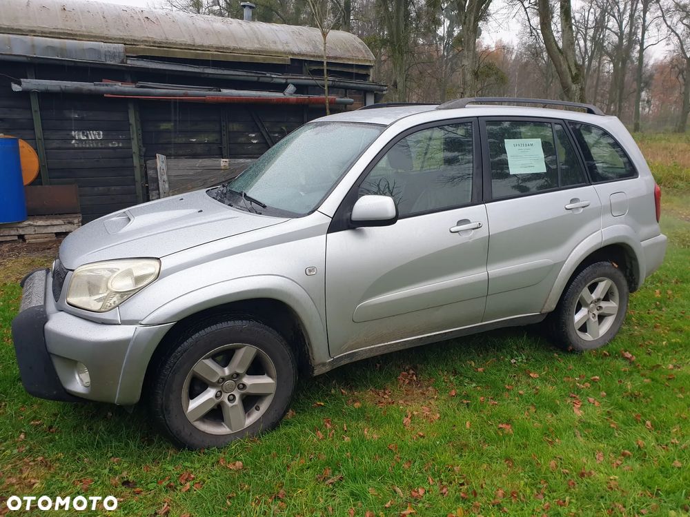 Toyota RAV4 D-4D 4x4 - 3
