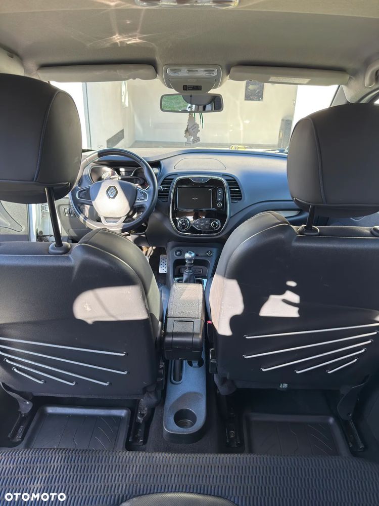 Renault Captur 1.2 Energy TCe Night&Day - 15
