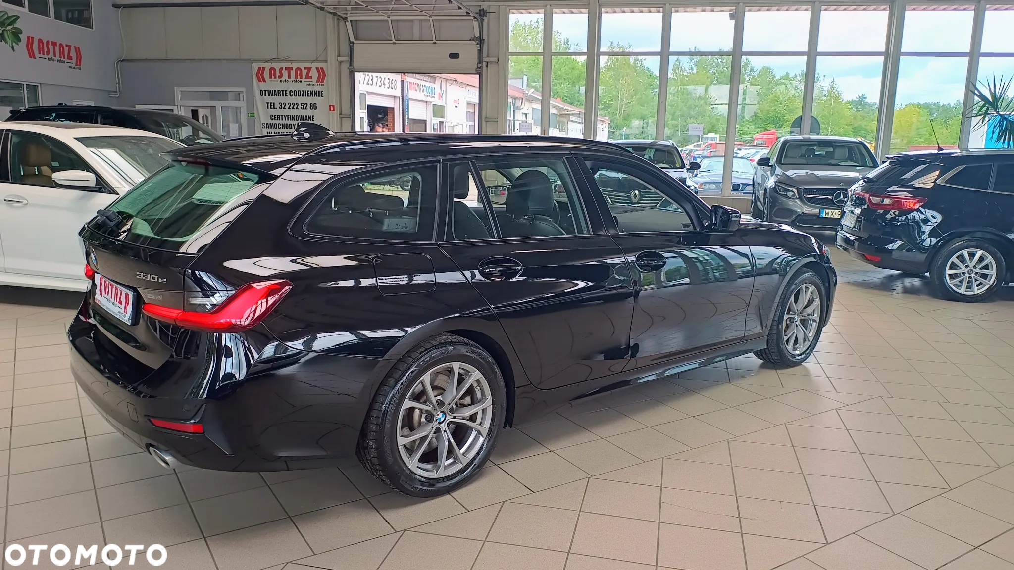 BMW Seria 3 330e Sport Line - 26