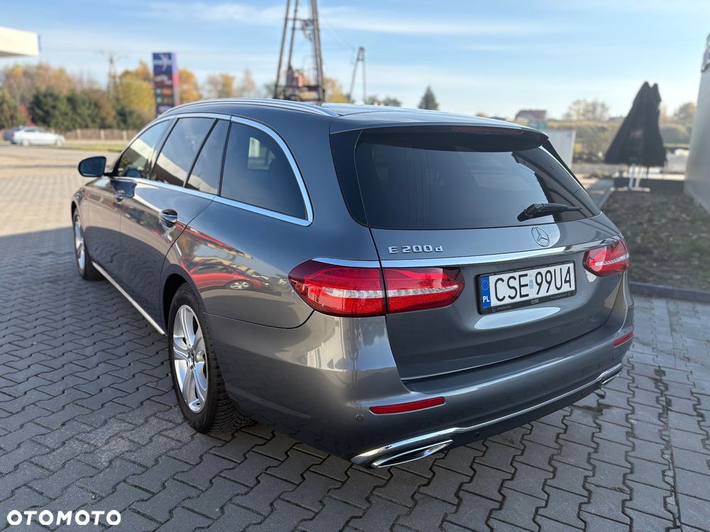 Mercedes-Benz Klasa E 200 d T 9G-TRONIC Avantgarde - 7