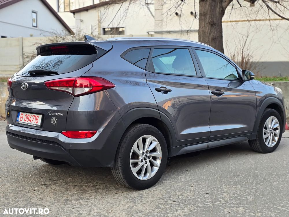 Hyundai Tucson blue 1.7 CRDi 2WD Style - 4