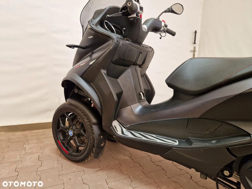 Piaggio MP-3 - 31