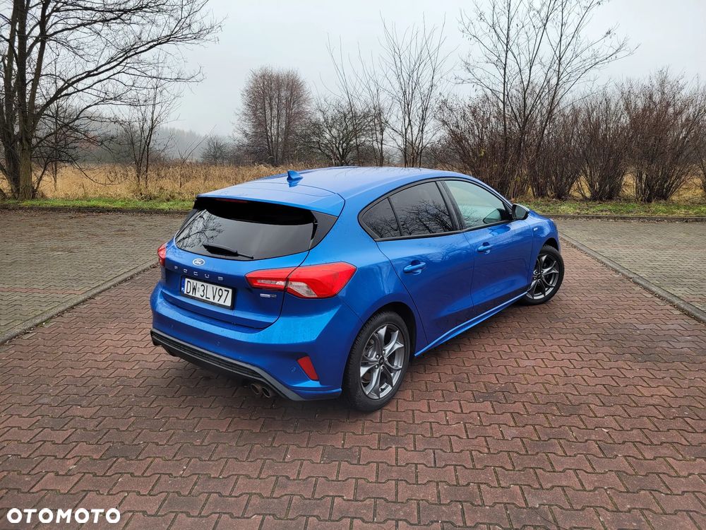 Ford Focus 1.0 EcoBoost mHEV ST-Line X - 10