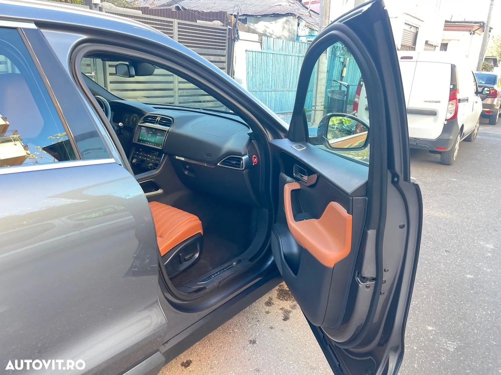 Jaguar F-Pace 30d AWD R-Sport - 7