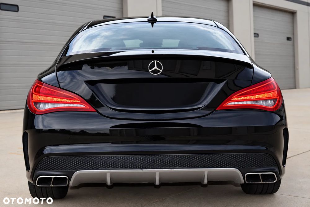 Mercedes-Benz CLA - 9